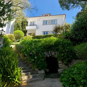 Lanui Vintage Bed & Breakfast Sintra